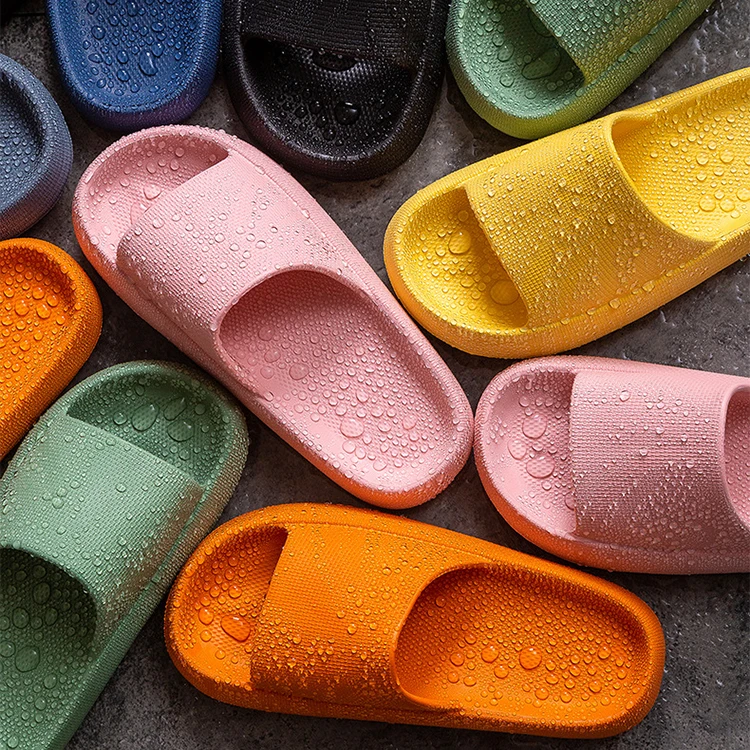 Wholesale Shower Summer Sandals Open Toe Soft Extra Thick House Slides Cloud Eva Slippers