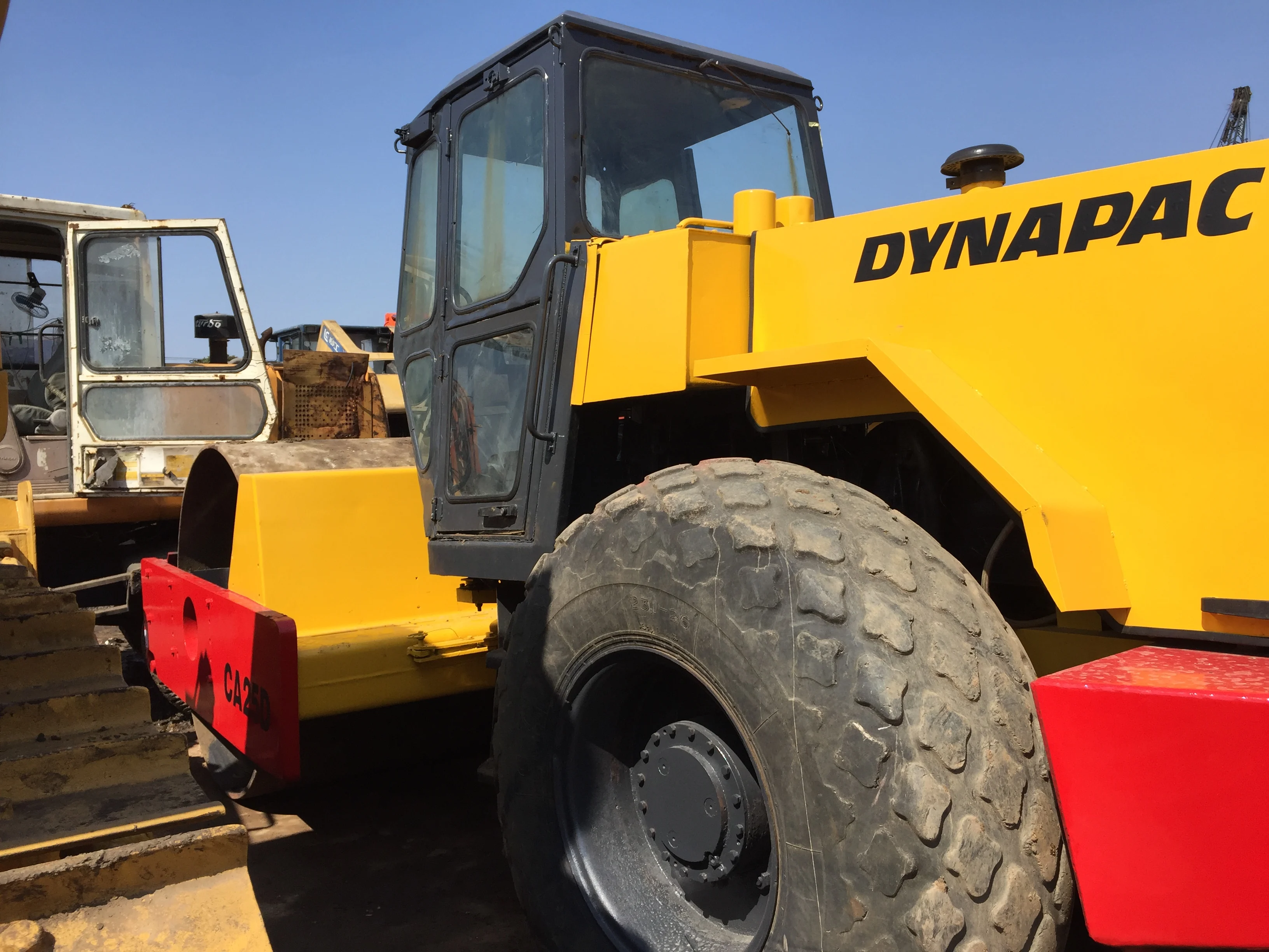  Шведский оригинальный покрасочный уплотнитель Dynapac CA 25D в продаже дорожный каток CA25D по низкой цене
