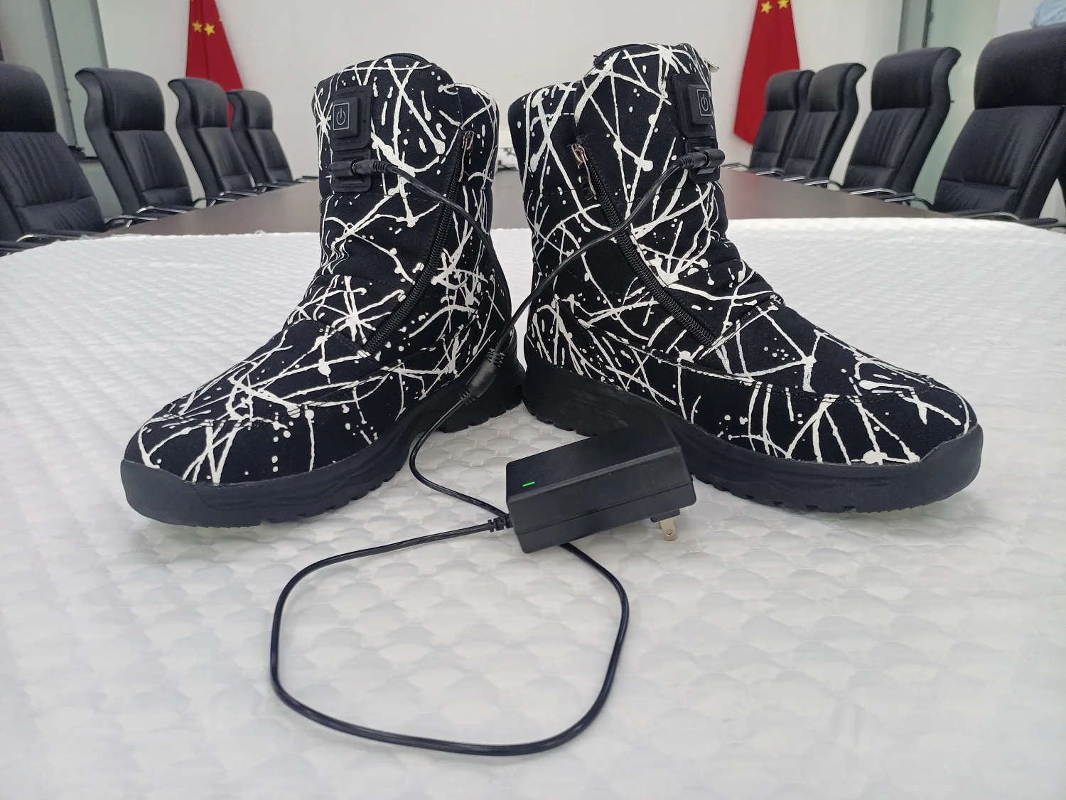 rechargeable graphene heating recovery moon snow hiking mens heated boots(old)