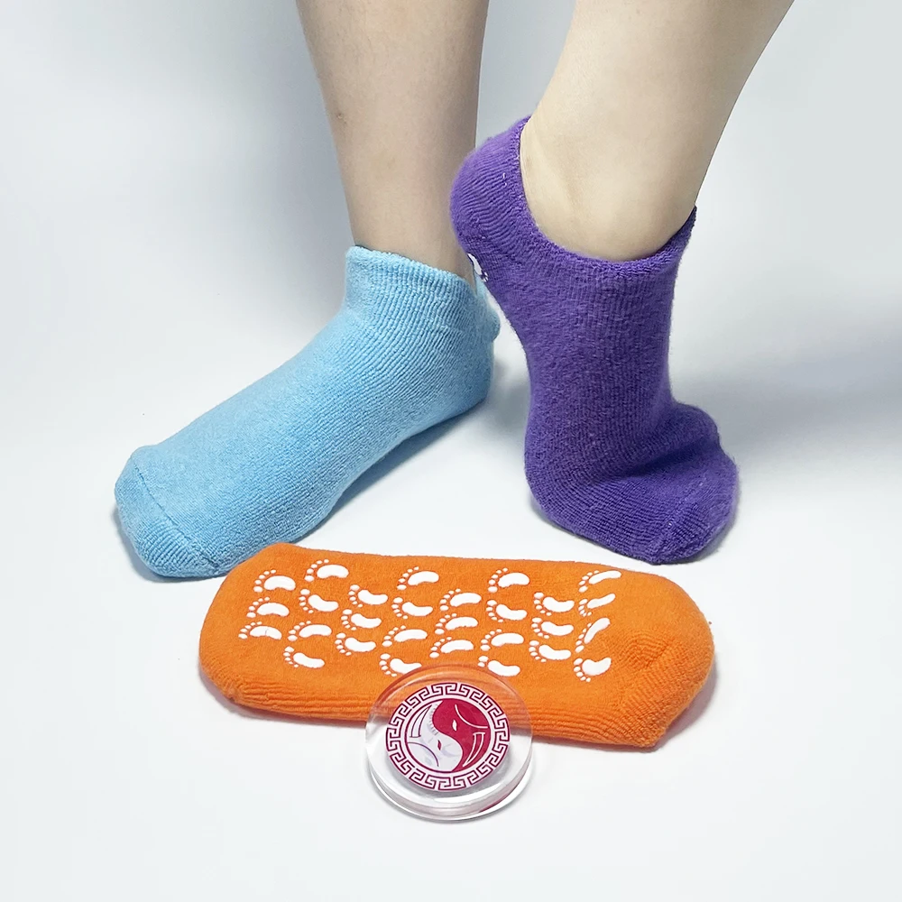 6 Pairs Moisturizing  Gel Socks Extra Soft Gel Socks Gel Spa Socks for Dry Cracked Feet Skins