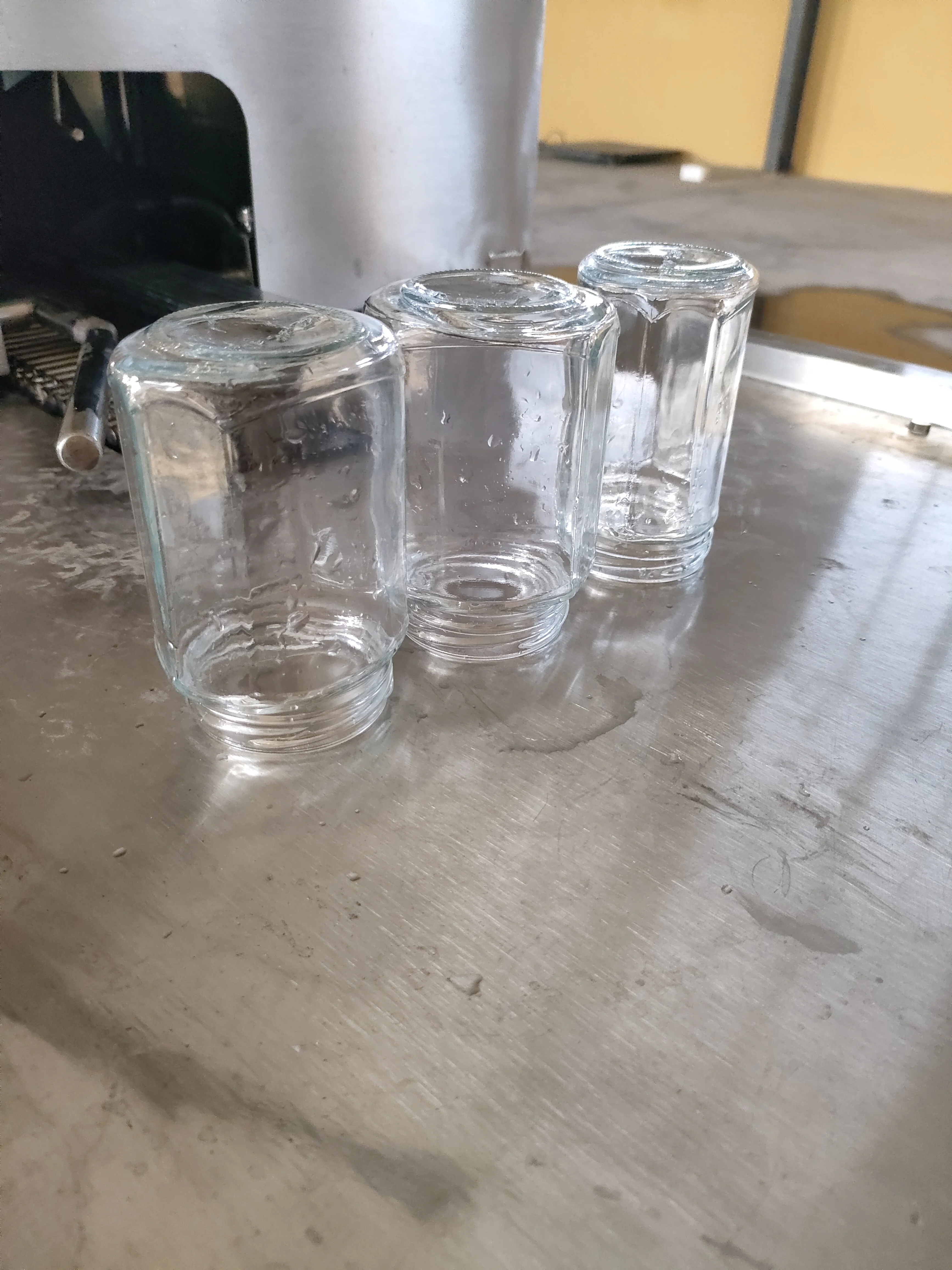 304 Stainless Steel Automatic Linear Recycle Beer Can Sauce Bottle Glass Bottle Washing Cleaning Machine