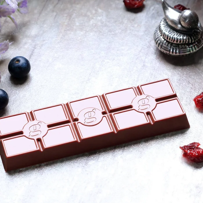 Приятный Гладкий сладкий шоколад DAVIDA 53% какао с колумбийскими фруктами акаи и клюква впечатляющий вкус