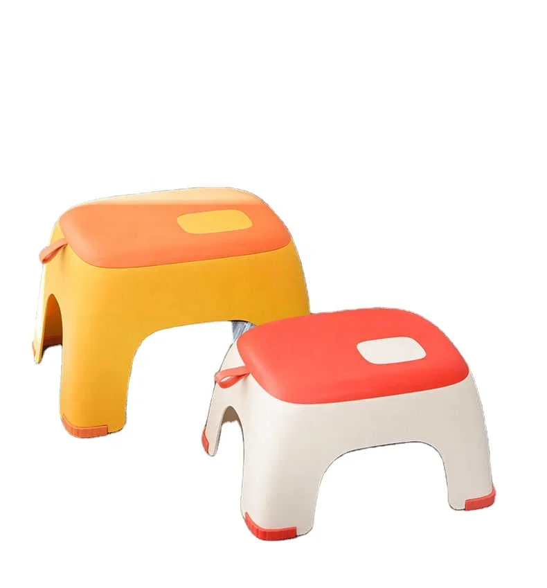 Маленький табурет низкий стул с пластиковой подкладкой подходящая по цвету скамья