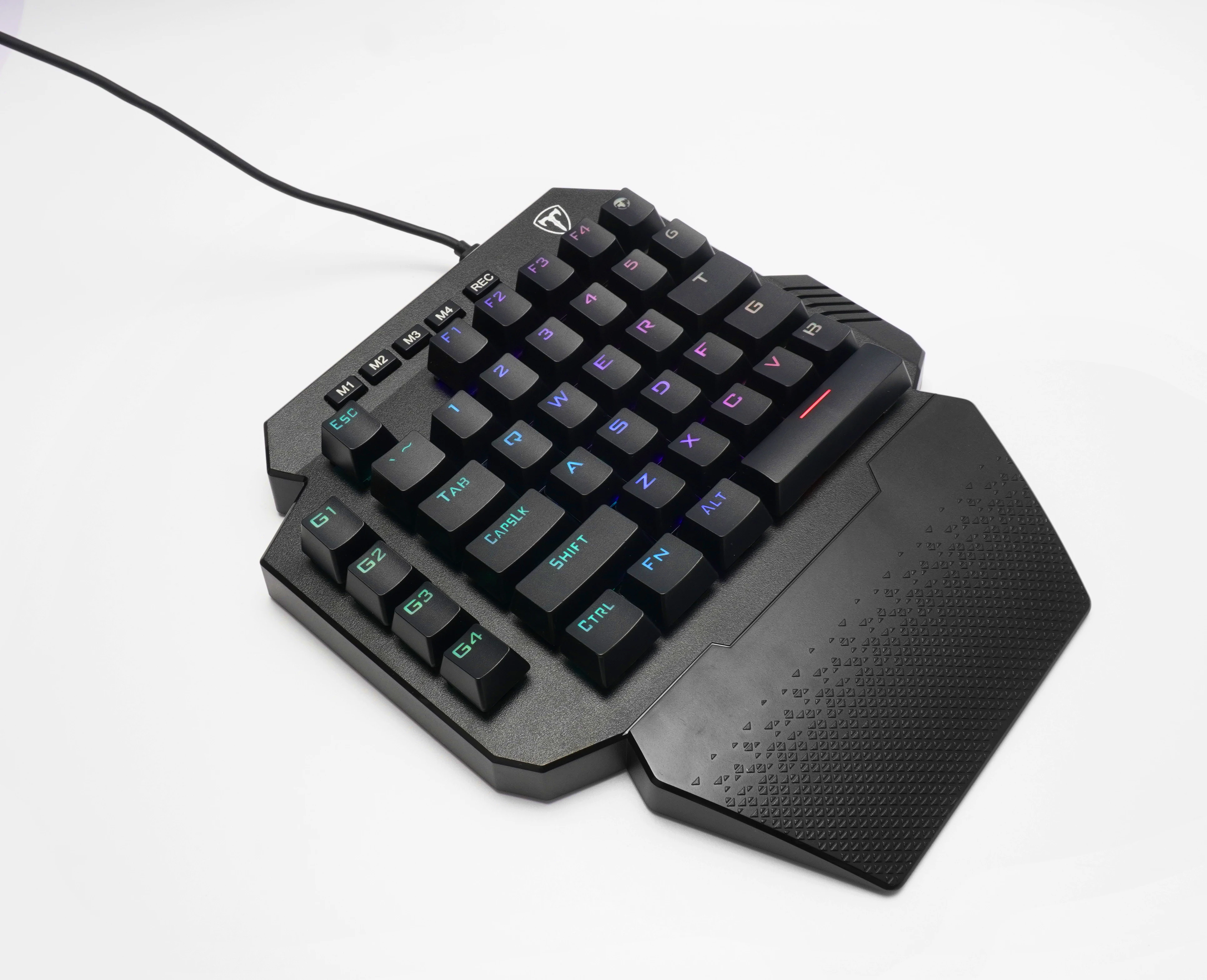 Wholesale 44 keys dual mode mechanical feel keyboard mini gamer 2.4G wireless one handed gaming keyboard