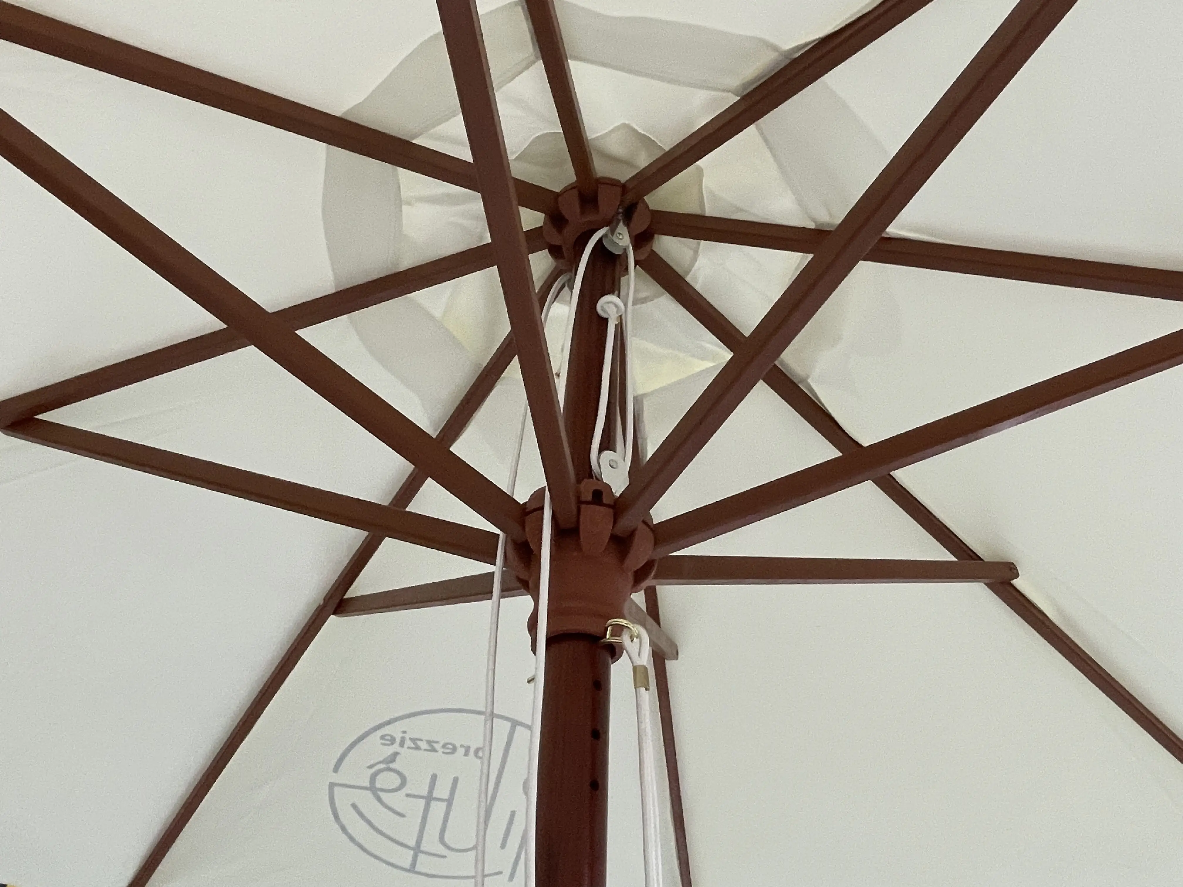 2.5m Square Patio Garden Umbrella Sun Shade Outdoor Cafe Beach Parasol Umbrella Wooden Pole Umbrella