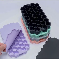 Home silica gel products: customized silica gel ice, honeycomb silica gel tray, cute animal ice tray