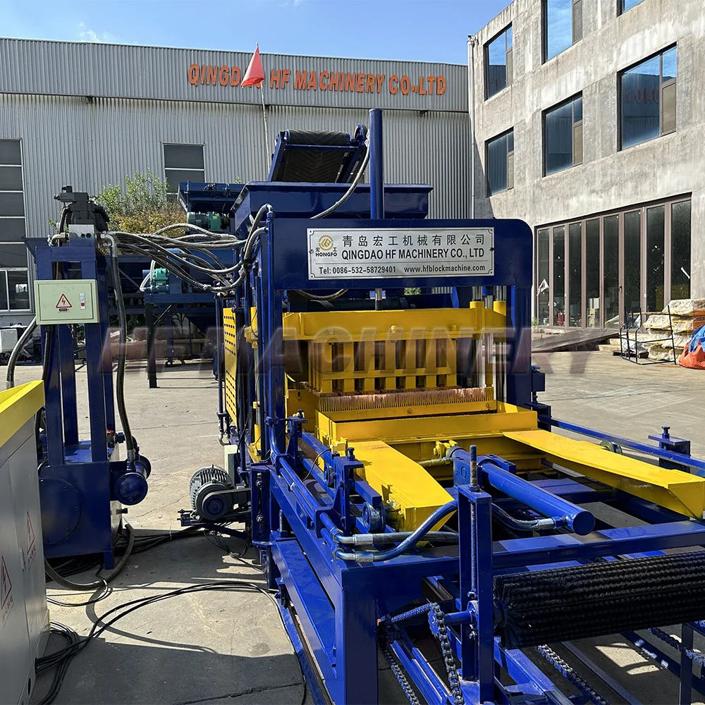 Qt4-24 Block Making Machine QT4-16 Concrete Block Making Machine Brick Brick Making Machinery with Fuel Engine Easy to Operate
