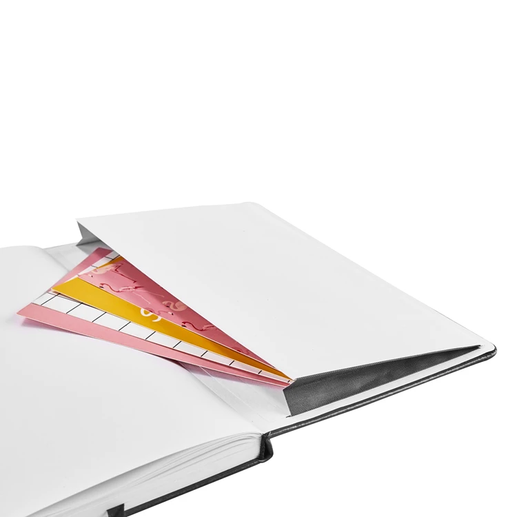 Персонализированный блокнот из бумаги с линиями