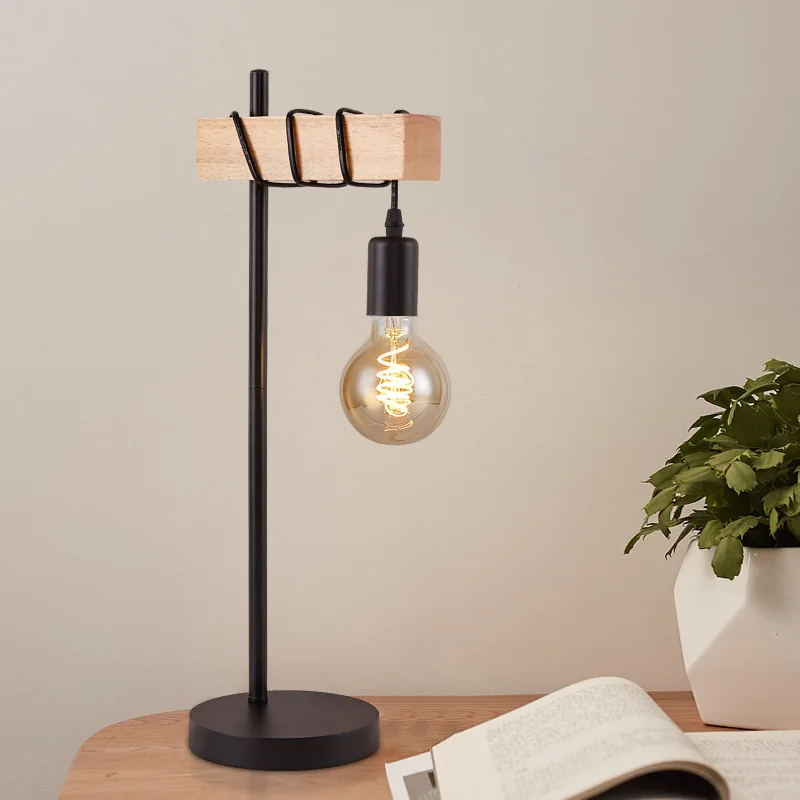 Creative wood desk lamp nostalgic office study iron pipe industry retro coffee bar decorative table lamp with E27 lamphoder