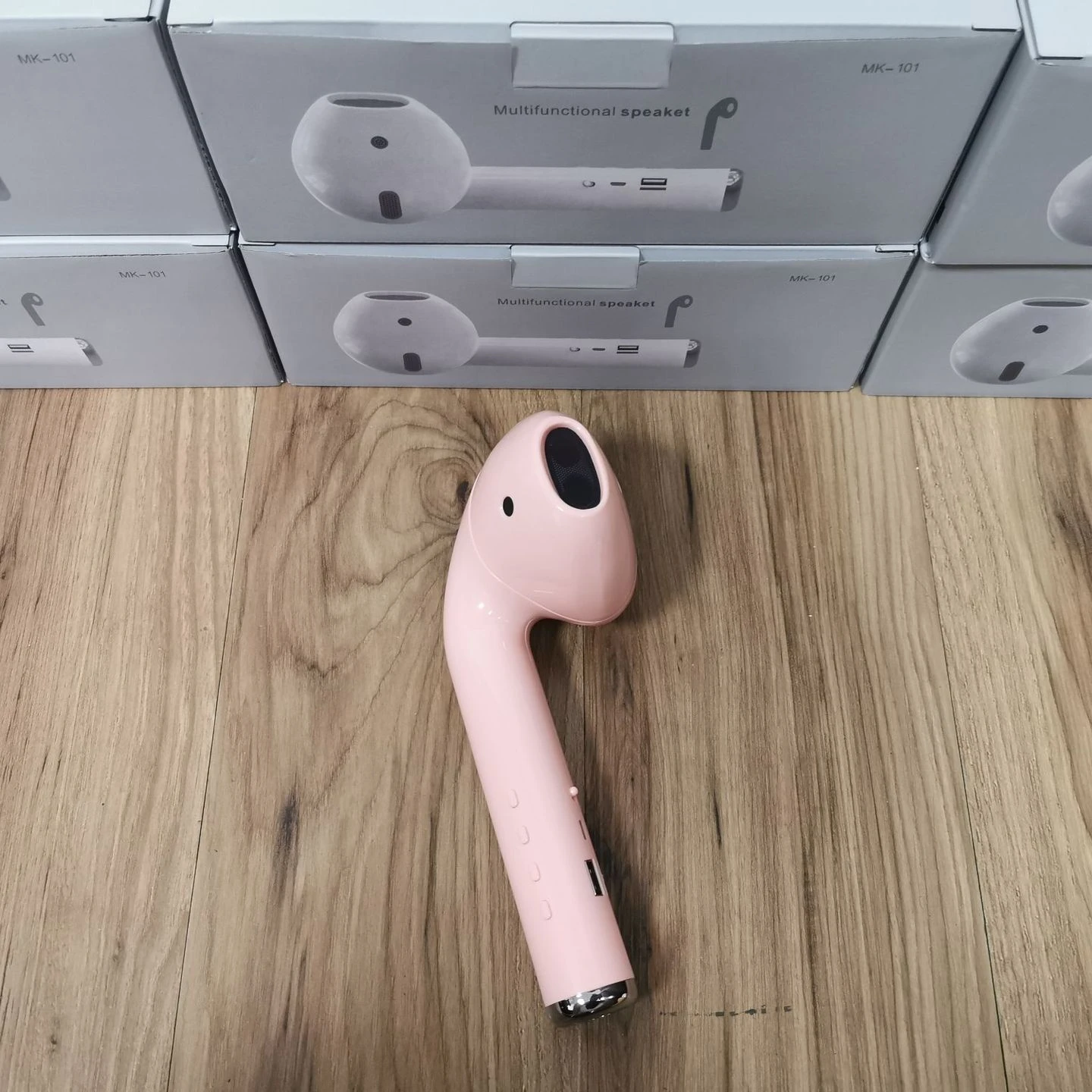 New Giant Blueetooth Headset Speaker Cool Gift Blueetooth Speaker MK101 Explosion Models Earphones