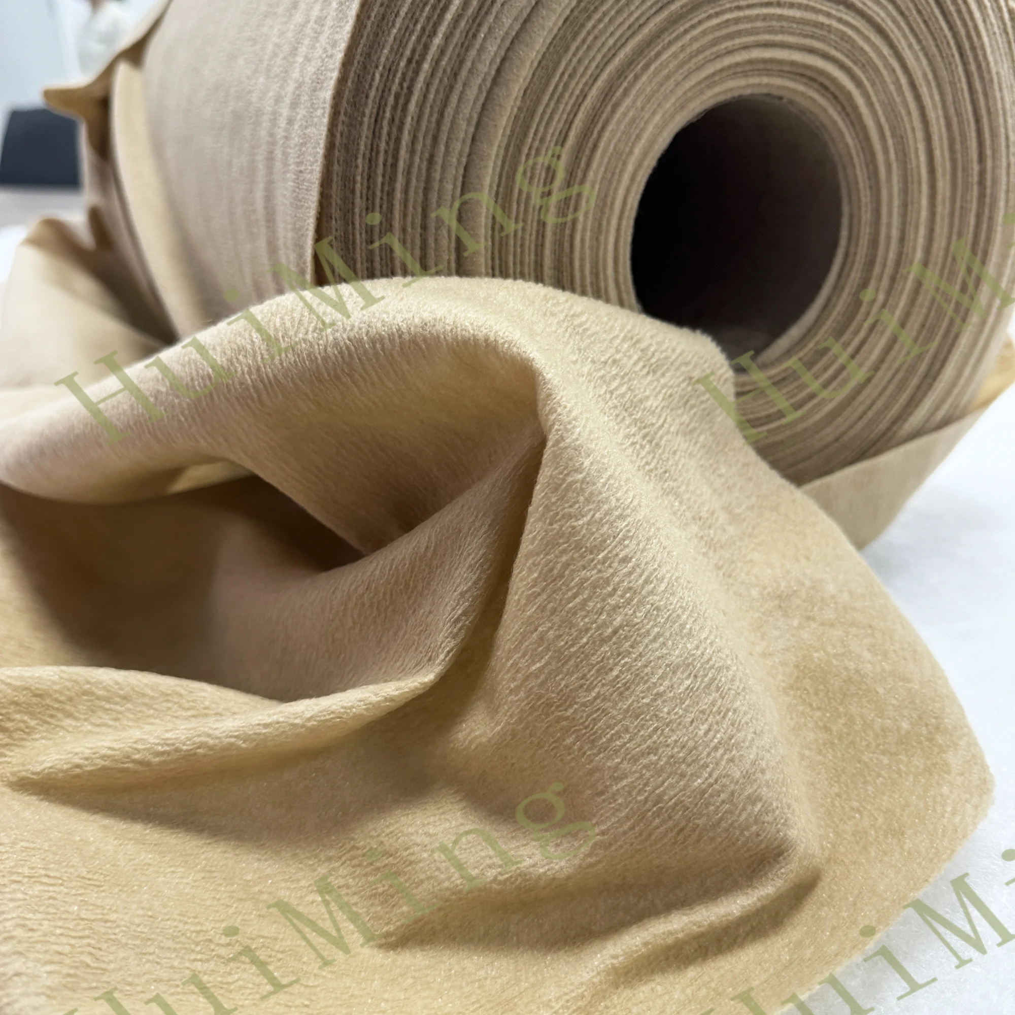 China Manufacturer Raw Materials Elastic Nonwoven Fabric For Disposable Diapers Spunbond Nonwovens Fabric High Stretch Material