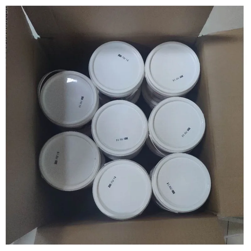 High quality  Car used tire protection  white  color barrel tire retreading paste