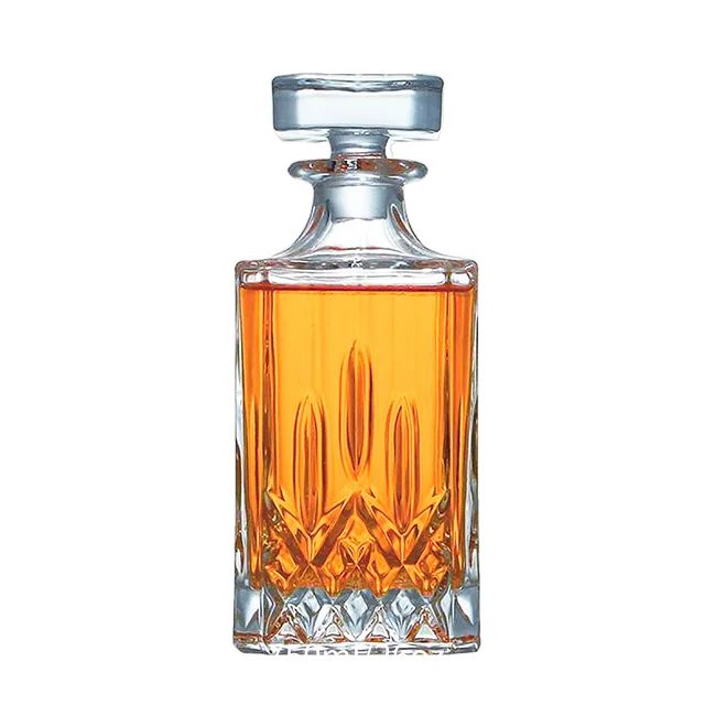 
Amazon Hot sale 750ml/26oz Whiskey Glasses wine bottle and decanter wight gift box 