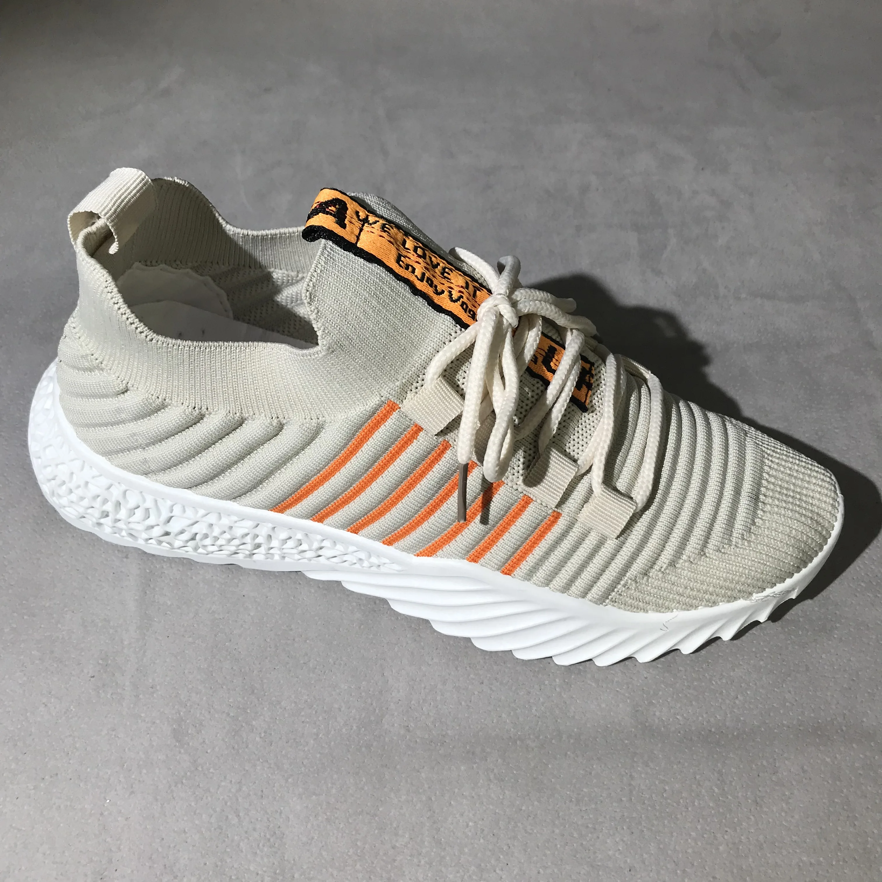 
13101 Light Weight Causal Shoes 