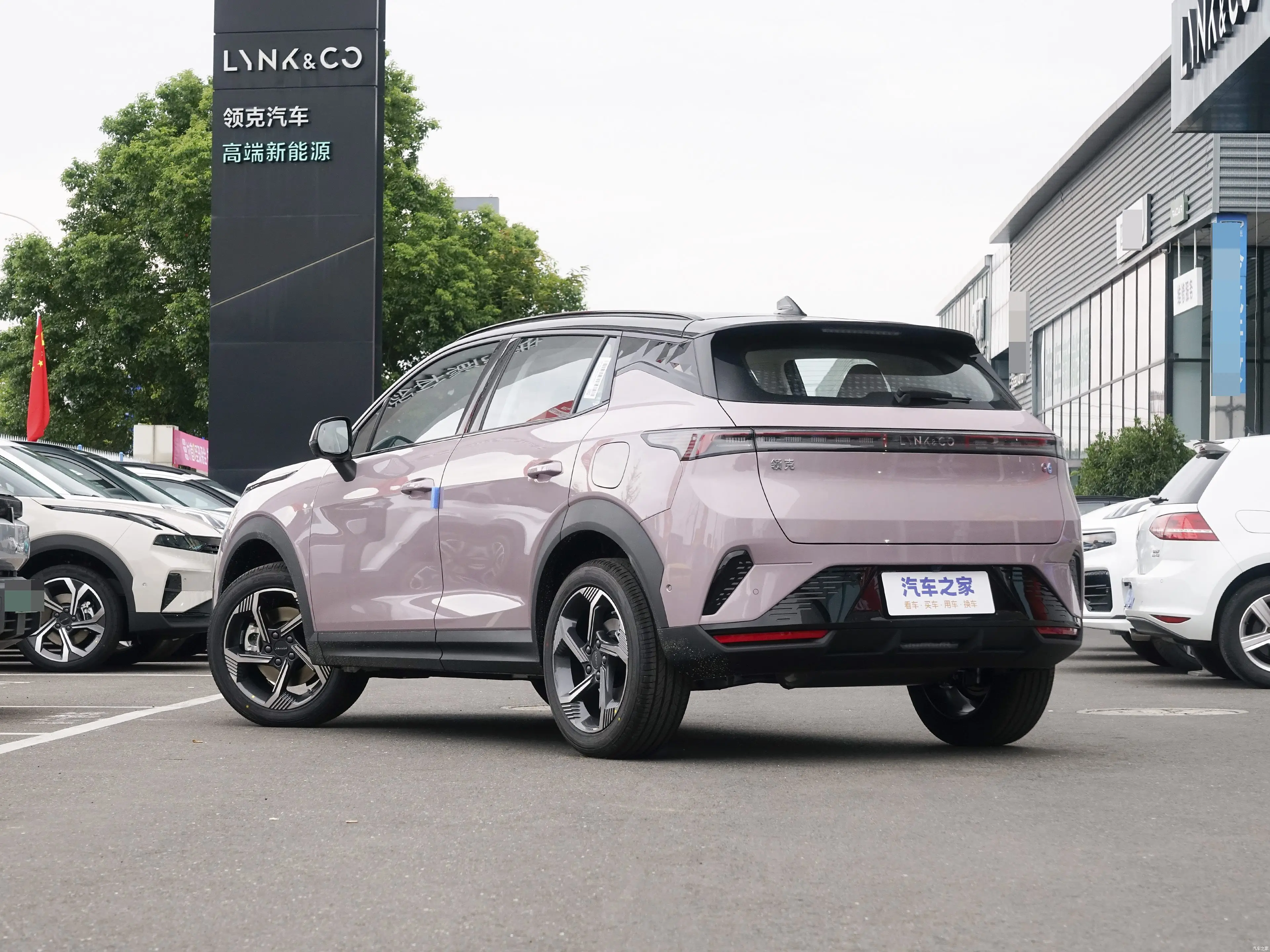 2025 Geely Lynkco 06 новая модель среднеразмерная 5-дверная внедорожник 1 5 т турбодвигатель ACC Круизная автоматическая коробка передач мест оставил дешевые автомобили распродажа