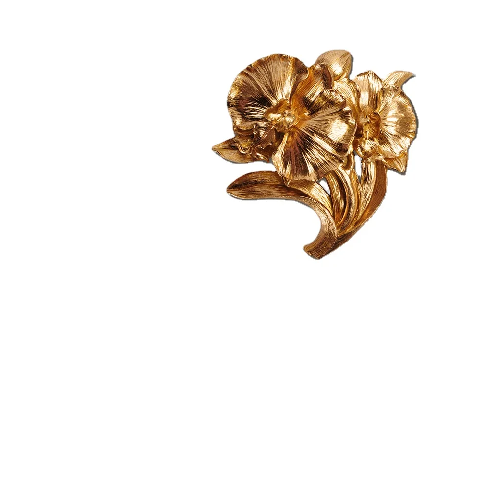 Wholesale factory customized Home decorations golden foil resin figurines moth orchid decorative craft