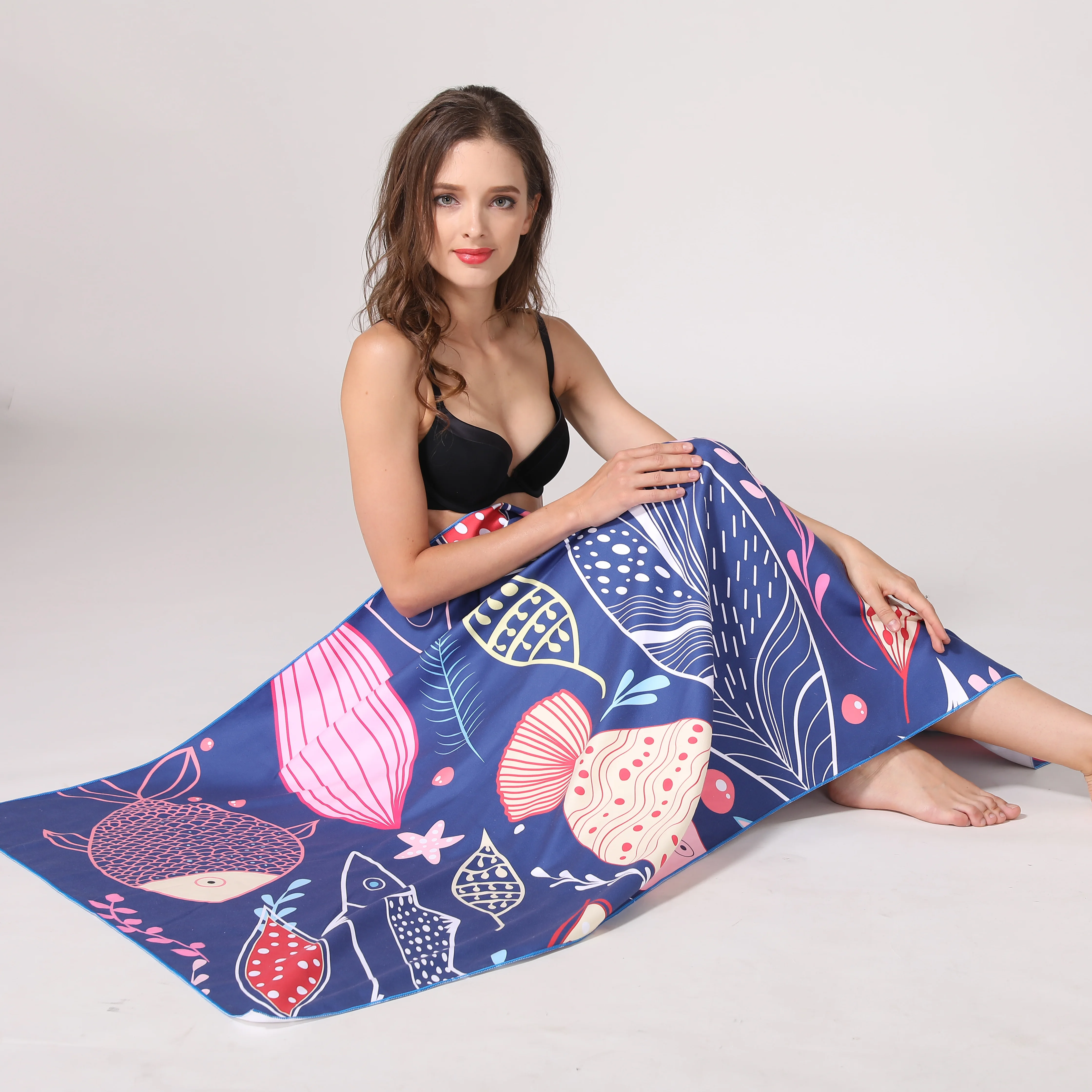 Pakistan Cotton Satin Face Towel Adults Baby Hand Embroidered Luxury Crown Hand Face Bathroom Towel Set Beach Towel