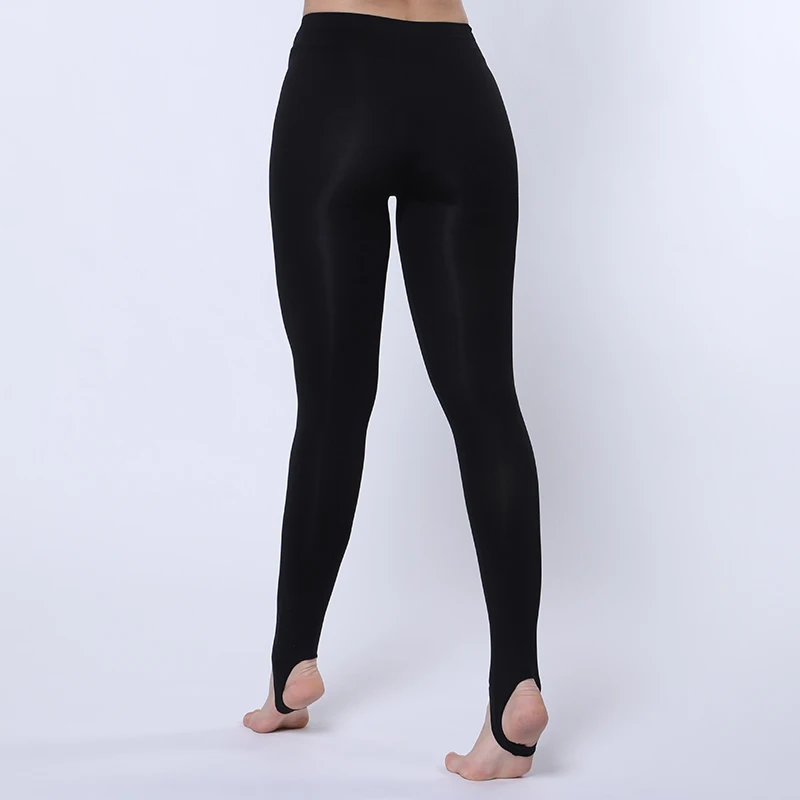 
High Quality Seamless Women Yoga Suit Stirrup Trousers Dry Quick Fit 