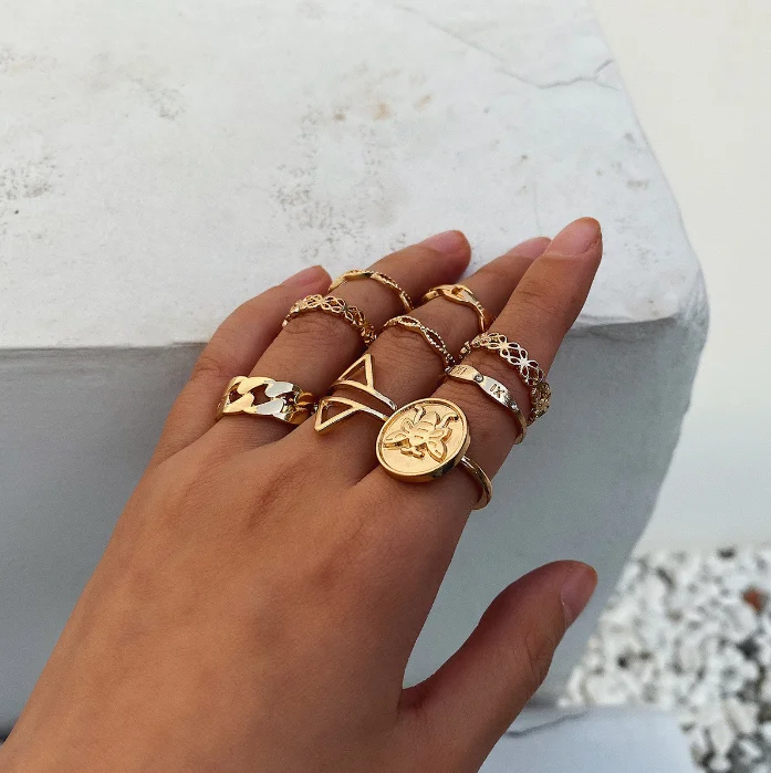 XG1542 Multi-element ring combination joint ring lady bee letter hollow-out jewelry