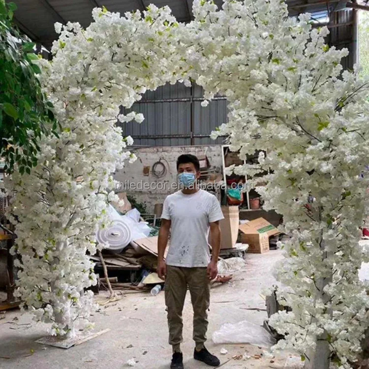 Wholesale White Cherry Trees Wedding Decorative Arch Artificial Cherry Blossom Sakura Tree For Sale