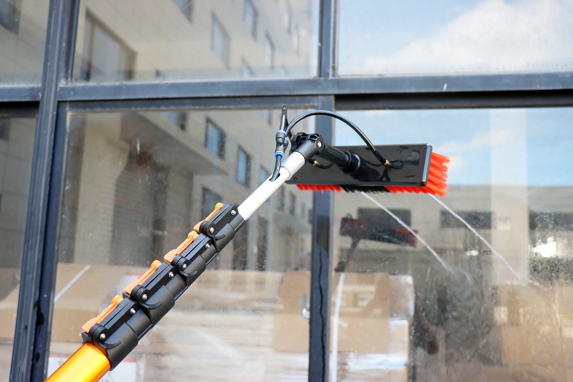 Portable Water Supply Rod 1.2-4.3M Aluminum Alloy Telescopic Rod Solar Cleaning Brush Window