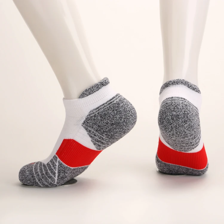 Wholesale mens quality custom logo ankle cotton socks