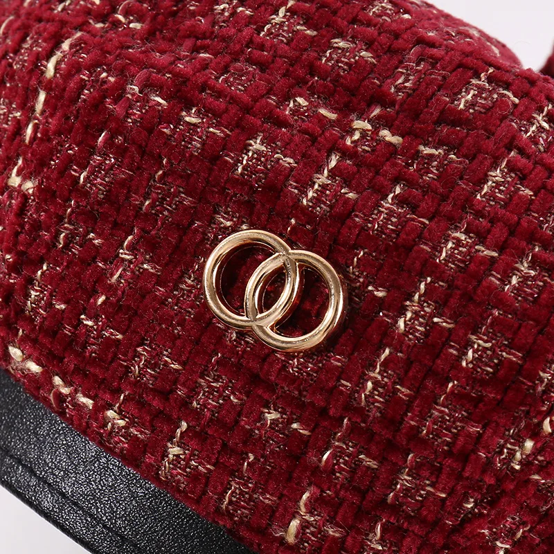 Newest Famous Hats Catalog Classic Designer Beret Luxury Elegant Grid Double C Hat Autumn Women Fashion Warm Octagonal Hat