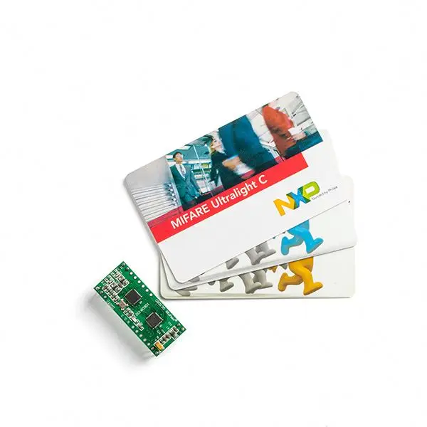 Поддержка carISO 14443 15693 Тип A/Тип B MCU: ARM M0 32 бит портативный интерфейс связи UART SPI кардридер записывающий модуль