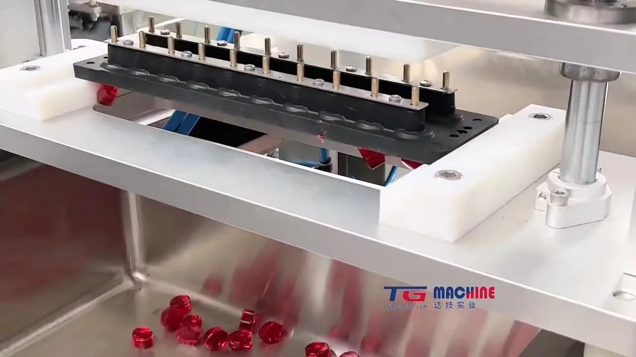 Low Priced 2024 Hot Sale professional gummy candy making equipment