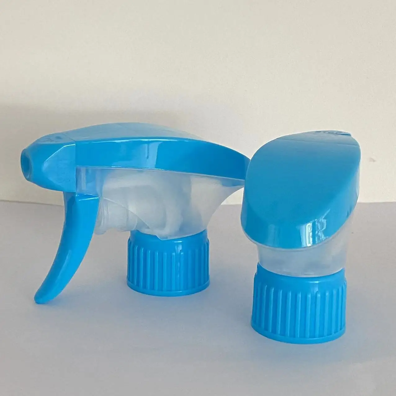 Blue And White 28/410 Two Color Plastic Spring Trigger Sprayer Pump