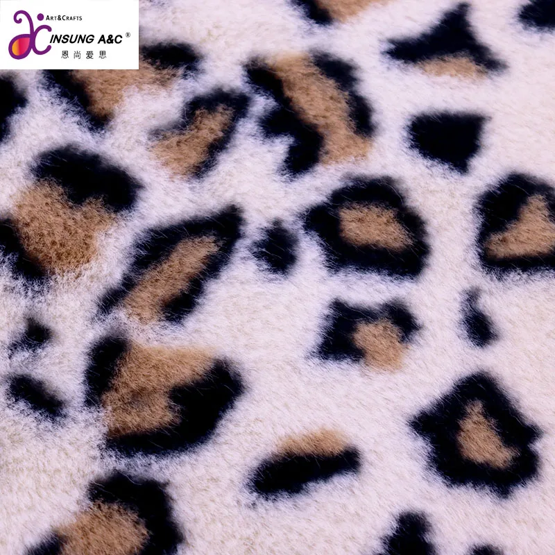 Hot Sale Eco-friendly Material 30M MOQ Fluffy  Polyester Printing Rabbit Fur For Bag
