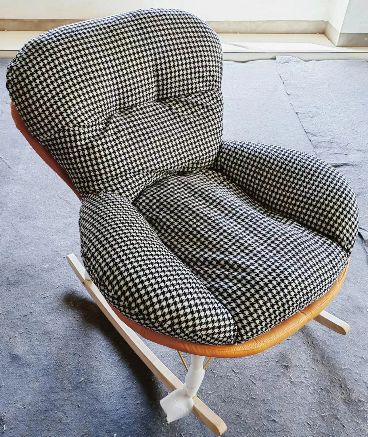 lounge leather swan chair antique leather armchair rocking armchair Lazy couch snail chair eggshell papasan chair