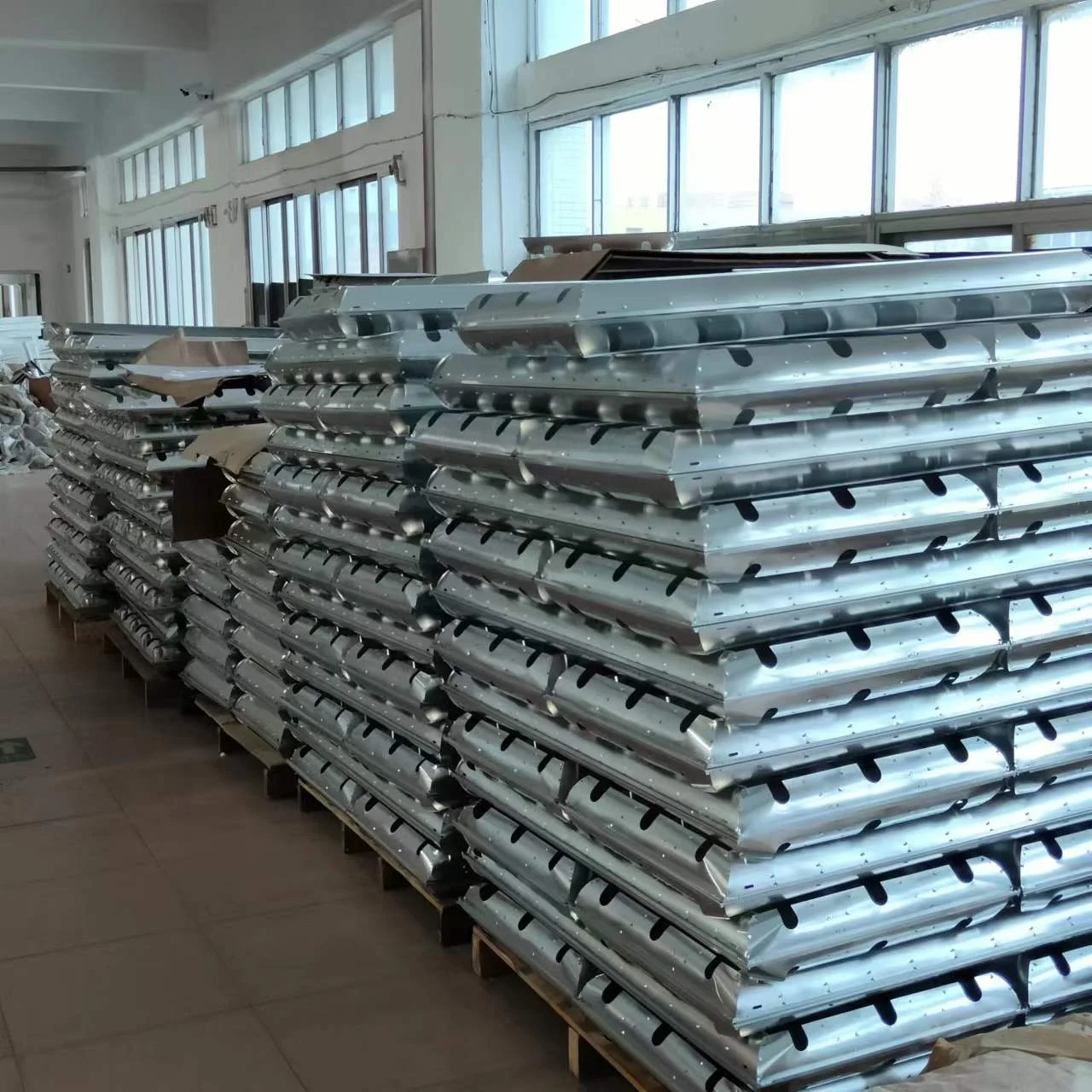 T5 T8 fluorescent grille light I type V type aluminum louver fittings 9w 3x18w 36w recessed grille light for office hospital