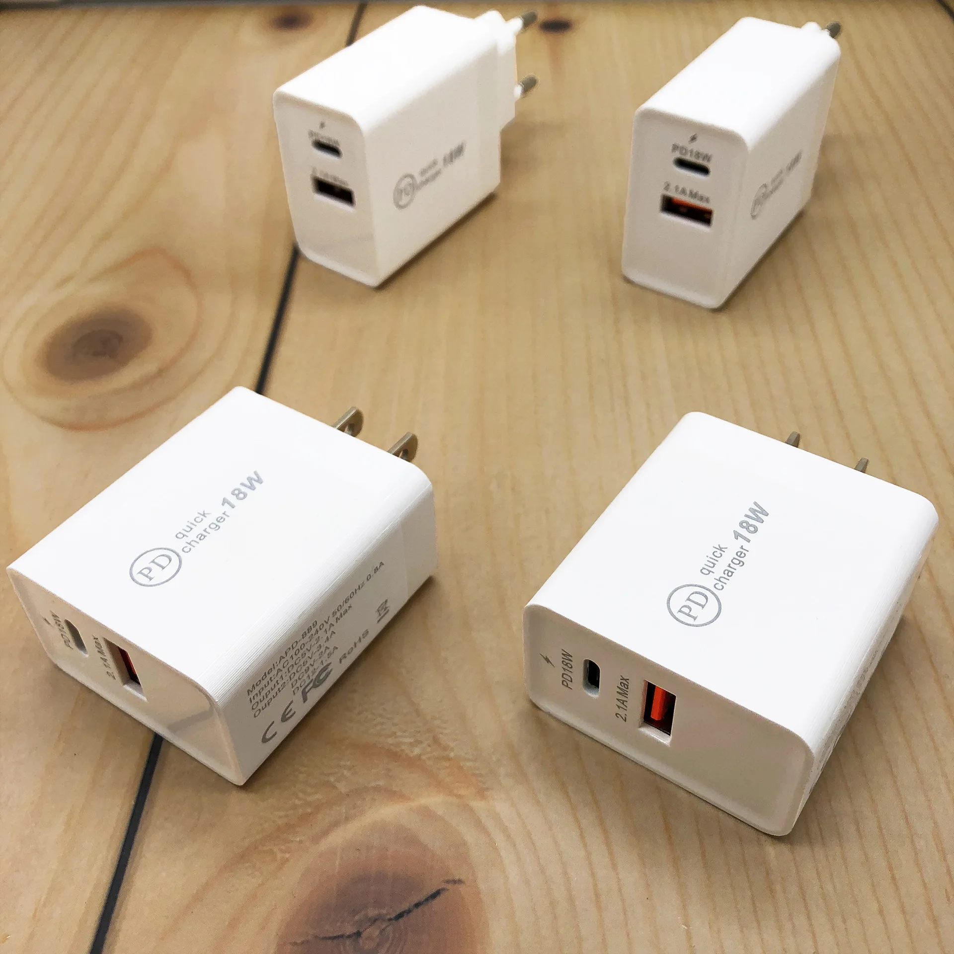 18W Type-c Interface Usb A + C QC3.0 Mobile Phone Fast Charging Head PD Charger