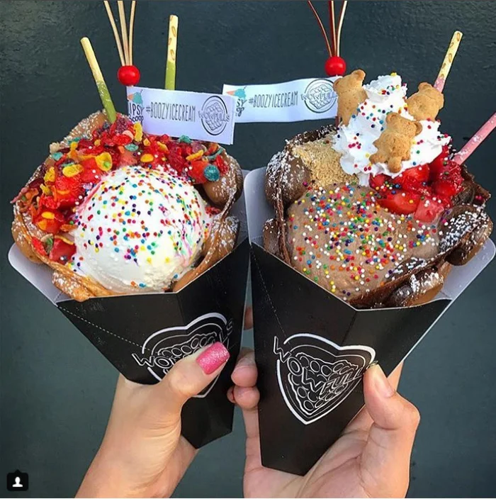 alimentaire cone disposable print logo bubble waffle cone egg waffle packaging cone china manufacturer custom printed pastry bag