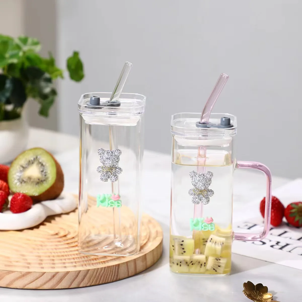350ml High Beauty high borosilicate square glass cup with lid and straw