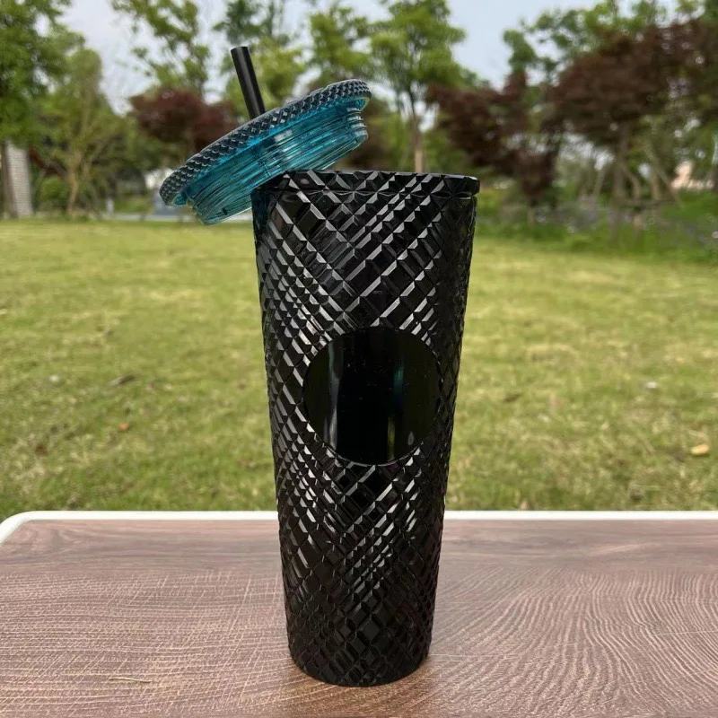 2024 New Multi-color Portable Double Wall Plaid Drink Transparent Diamond Cup With Straw