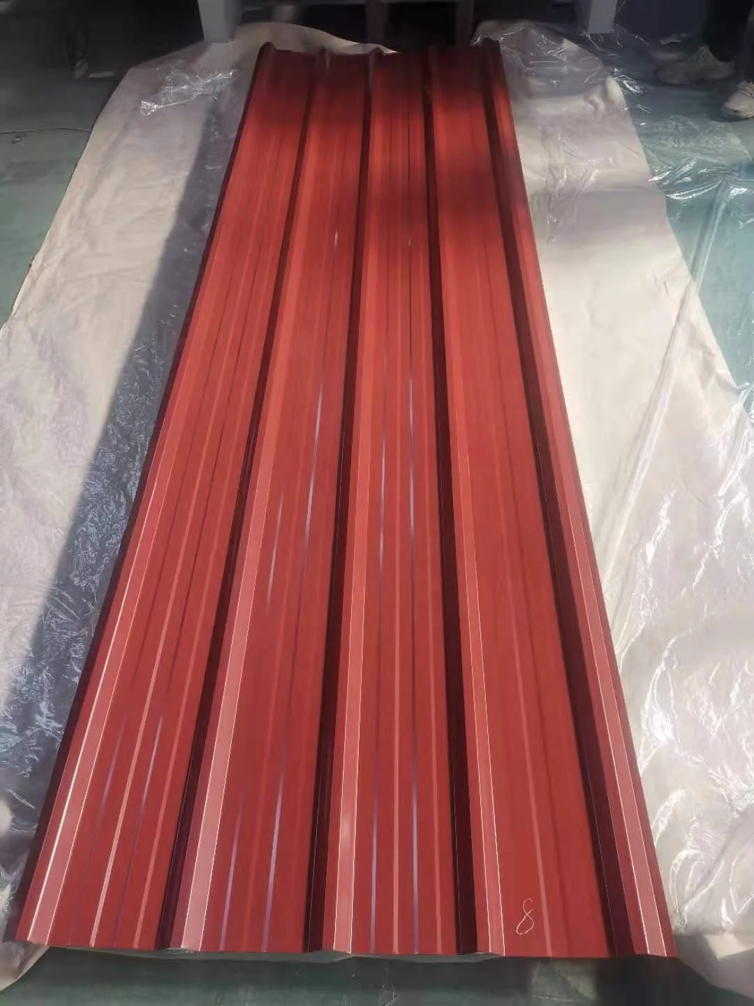 Hot selling carbon fiber pvc dx52d color coated sheet bitumen corrugated roof sheets with low price