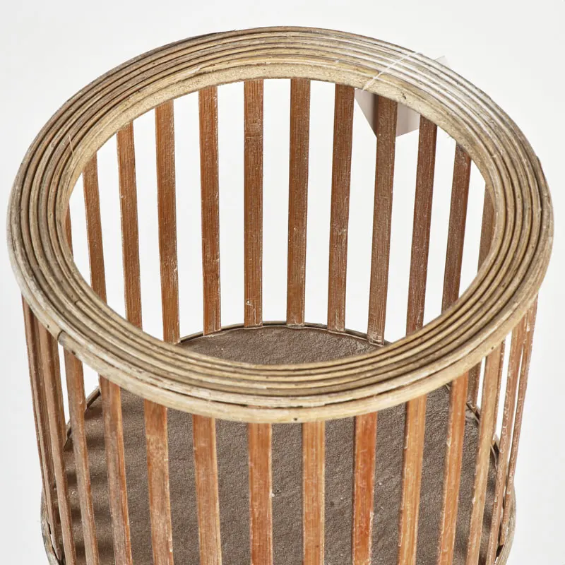New Type Nature Rattan Furniture Creative Planter With Metal Stand Rattan Plant Stand