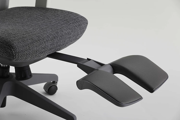 Ergonomic Mesh Office Chair High Back Swivel Desk Chair Adjustable Headrest Armrest Tilt Back and Tension