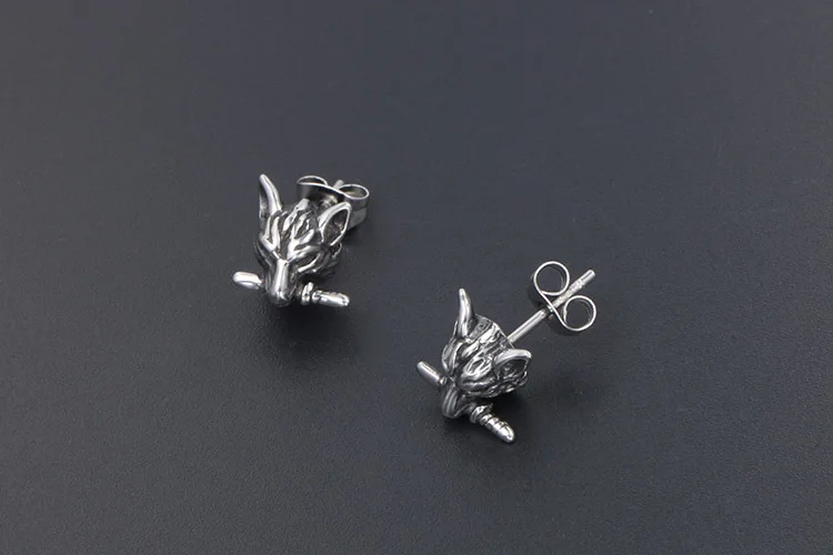 Antique 316L Stainless Steel Animal Wolf Sword Punk Gothic Earring for Men