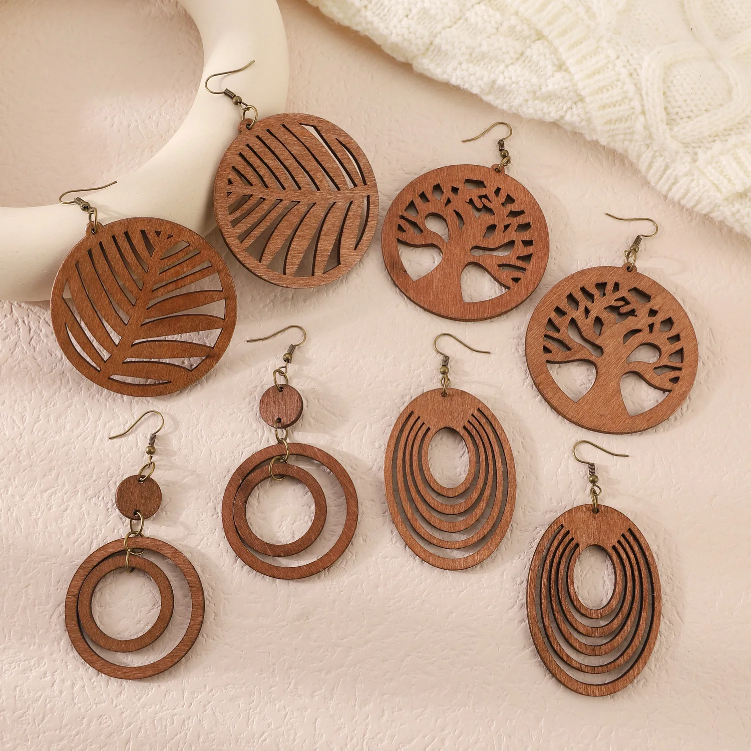 QW-05 Vintage Ethnic Handmade Fashion Women Wood Ear Jewelry Round Oval Geometric Wooden Earrings For Girls