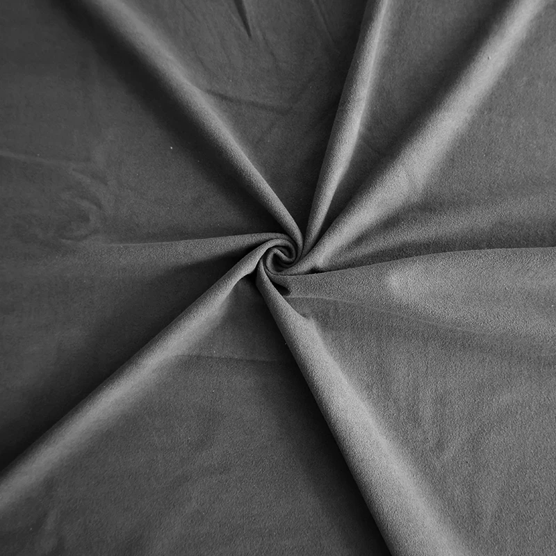 Hot Selling Thickened Absorbent Silicone Bottom Non-Slip Eco-Friendly Yoga Portable Square knitting 320gsm yoga towel