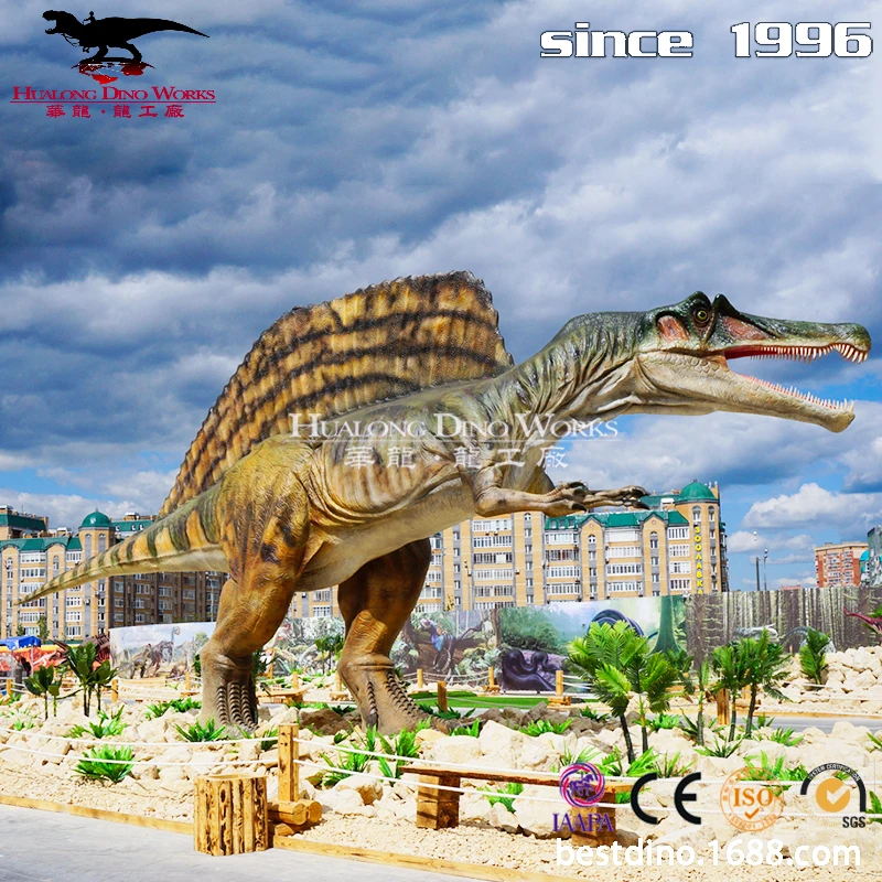 Interactive huge roaring realistic animatronic dinosaur model