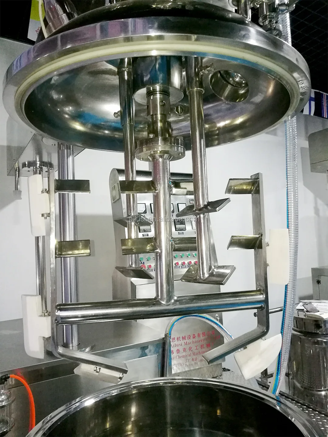 Small scale production semi auto cosmetics machinery production line