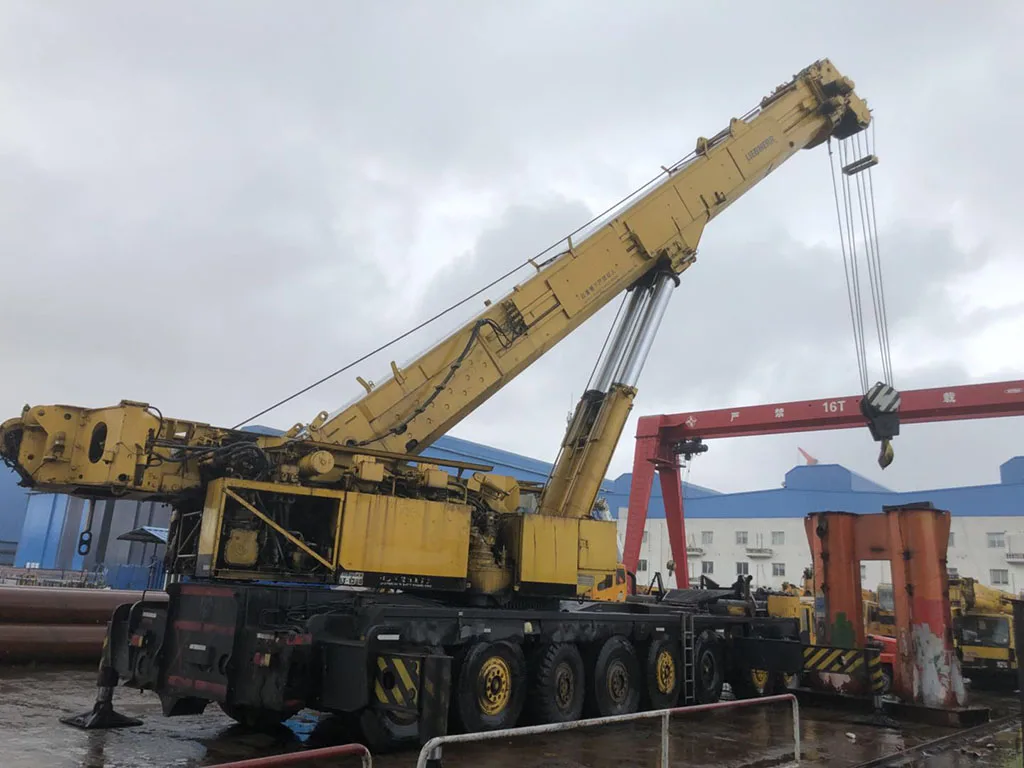 used LIEBHERR 300 CRANE sale in china