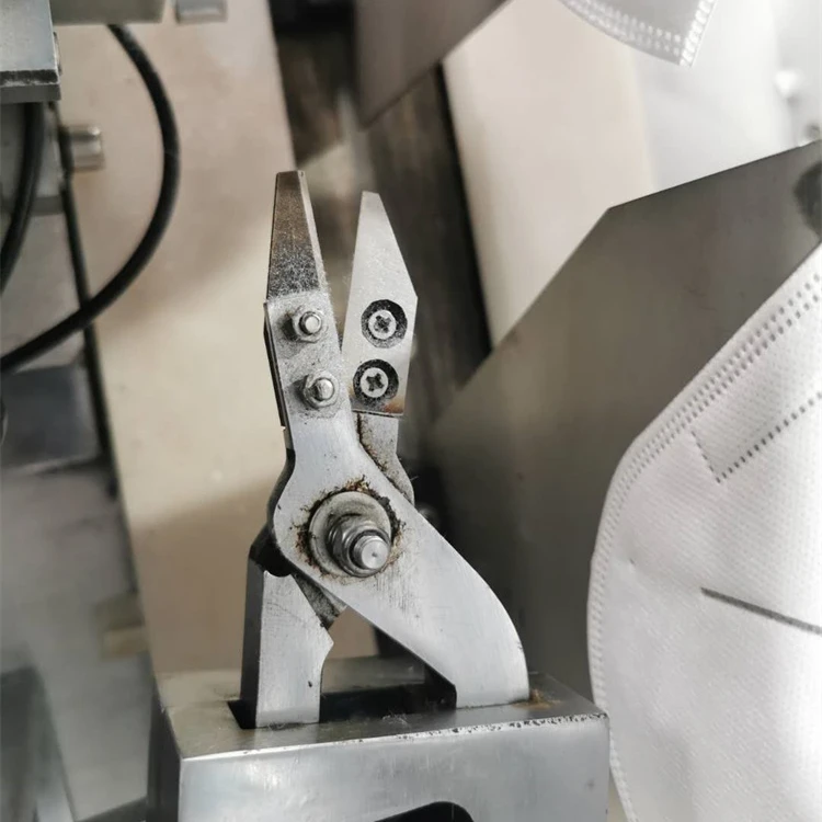 Одноразовые маски машины лезвия 140 мм взрослых Маска Ножницы Режущий нож резиновый ленточный режущий нож