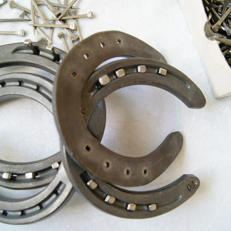 
Chinese horseshoe factory direct selling wholesale metal horse charm luck shoe 