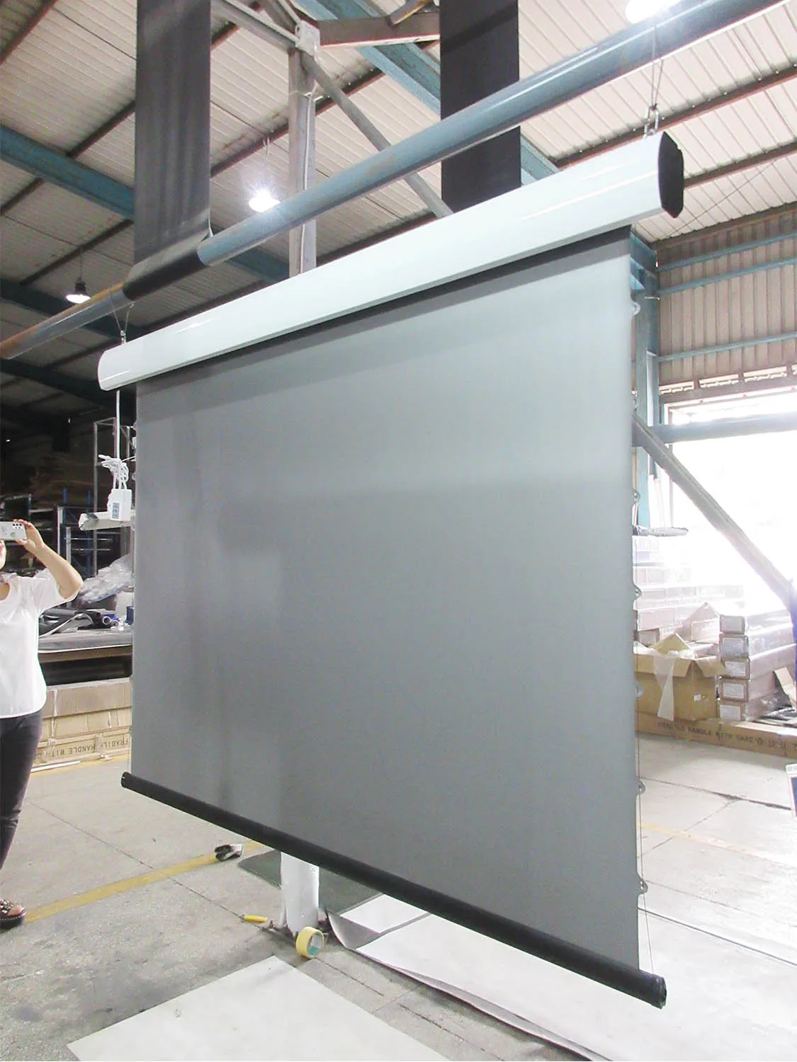 ALR Screen 120 Inch Motorized Tubular Motor Projection Screen With Ambient Light Rejecting Fabric For Home Theater