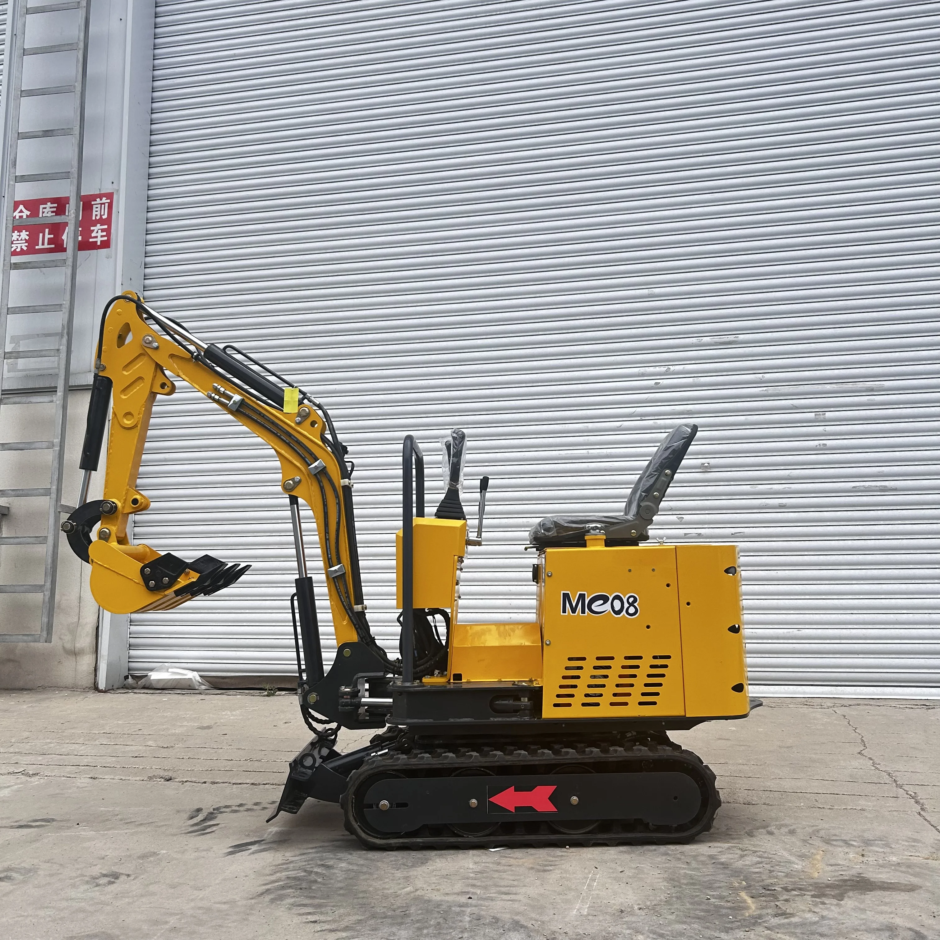 Hot sale ANTS mini electric micro excavator 800 kg digger mini crawler electric mini excavator